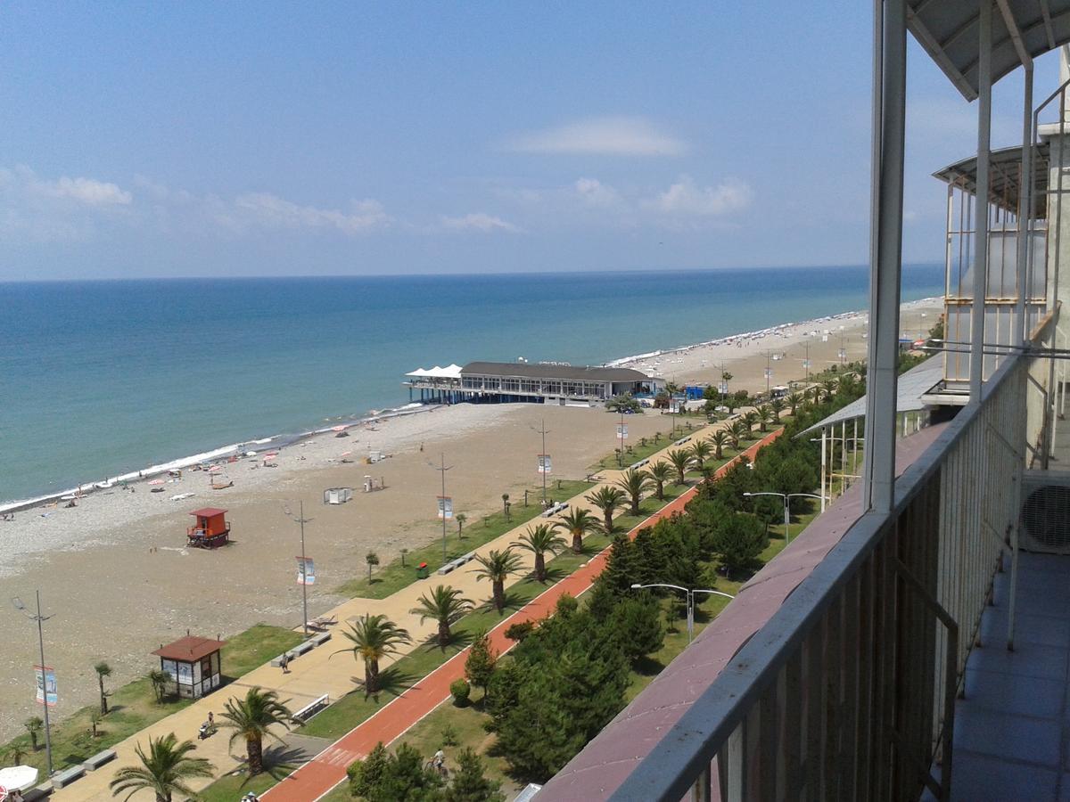 Beautiful House By The Sea Lejlighed Batumi Eksteriør billede